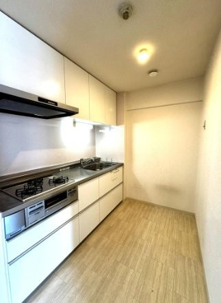レック住道スカイハイツのキッチン|独立キッチン
■物件内覧・資金計画相談・住宅ローン相談、リフォーム相談、お問合せ受付中■
※当日・翌日のご内覧、ご相談はお電話でのお問合せがスムーズです！