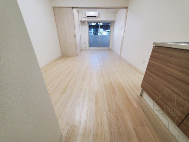 ACT DOORS天六の居間・リビング