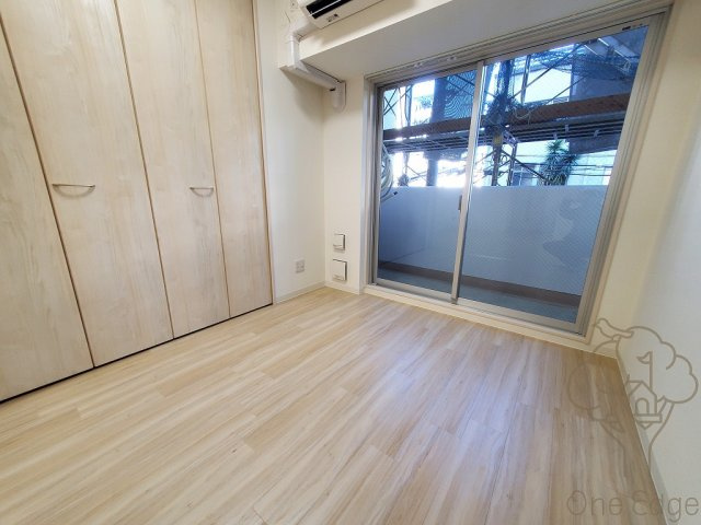 ACT DOORS天六の内装