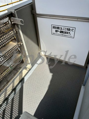 【バルコニー】 | アルテシモリンクコモド