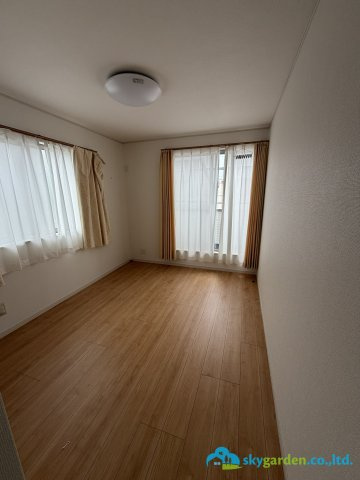 平塚市諏訪町　中古戸建の子供部屋
