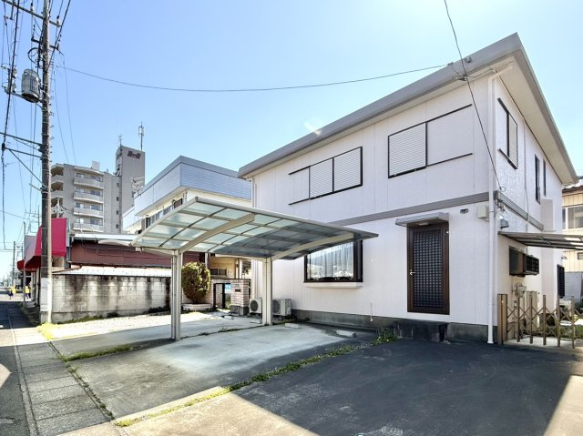 【中古戸建】高崎市中居町3丁目の外観|■外観|シンプルで洗練されたデザインは住まう人の色に染まり、個性を映し出します♪本日見学可能(*＾＾*)