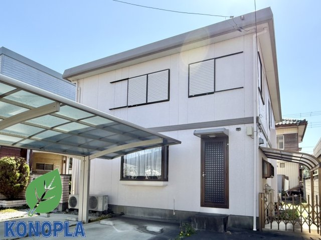 【中古戸建】高崎市中居町3丁目の外観|■外観｜土日のご見学はもちろん、平日・夜間のご案内も大歓迎です♪「今から見たい」や「仕事終わりに見たい」にもご対応できますのでお気軽にお問い合わせください♪