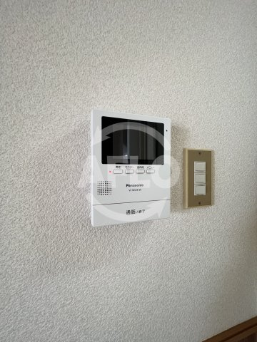 ファミリープラザ朝潮橋B棟　三先小学校のセキュリティ|ファミリープラザ朝潮橋B棟　モニター付きインターホン