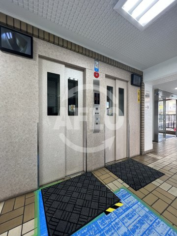 ファミリープラザ朝潮橋B棟　三先小学校のその他共用部分|ファミリープラザ朝潮橋B棟　エレベーター