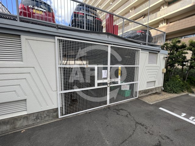ファミリープラザ朝潮橋B棟　三先小学校のその他共用部分|ファミリープラザ朝潮橋B棟　ゴミ捨て場