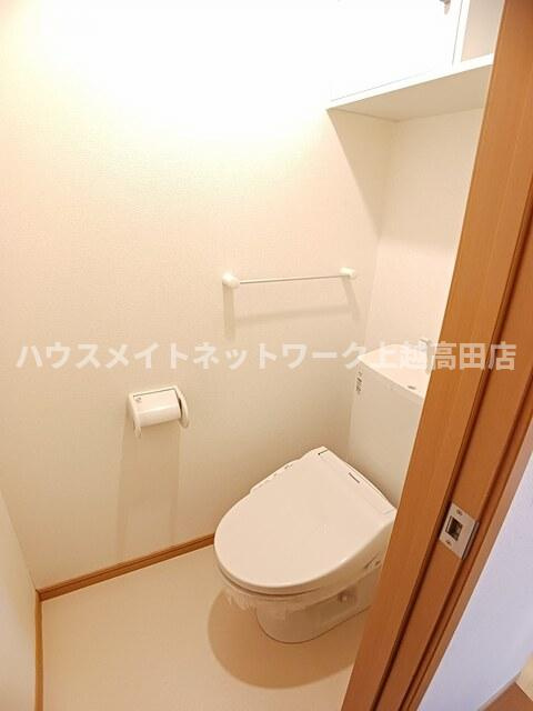 サンライズＢのトイレ|温水洗浄暖房便座