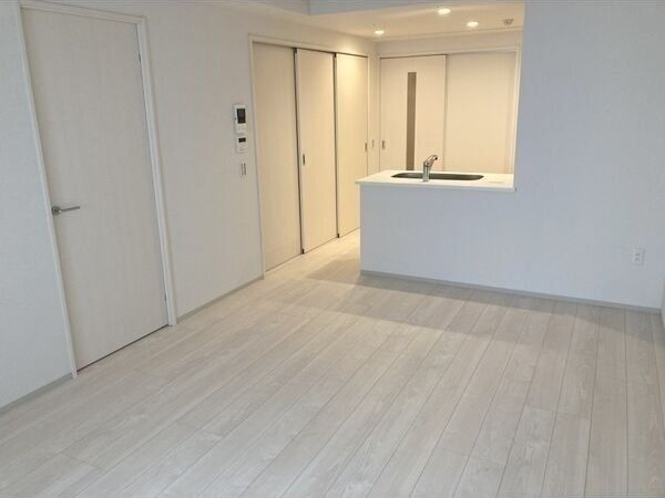 フォレストスクエア六番の居間・リビング