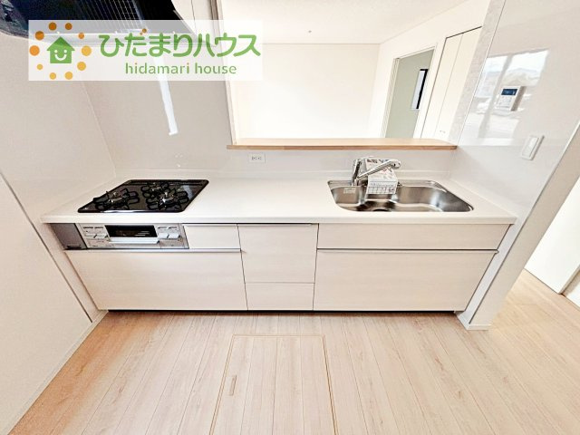 【キッチン】 | かすみがうら市下稲吉第15　新築戸建　6号棟 | 料理をしながらでも、ご家族との会話を楽しめる対面式キッチン♪
