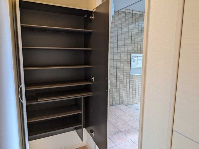 メゾン松之浜Ⅱの収納