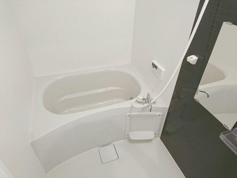 ウエストハイム大袋の浴室