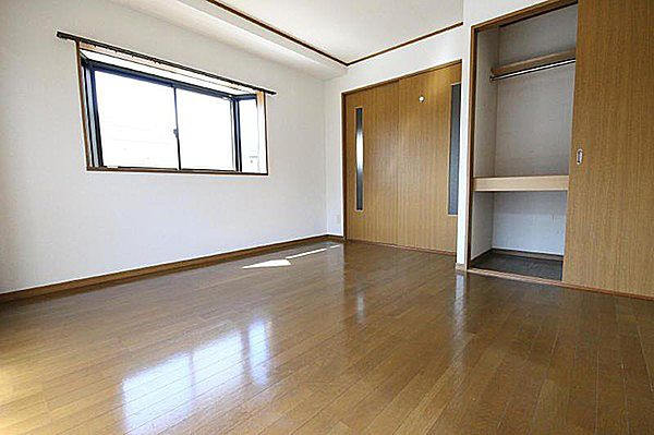 セカンドキャビンの内装|内装も気になるポイント