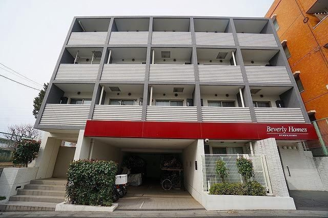 ビバリーホームズ石神井台の外観