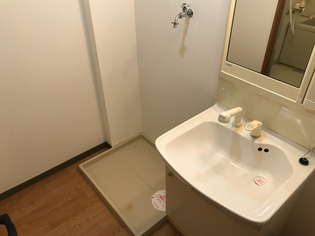 フォレストハイムＤⅡ番館の洗面所|洗濯機置場