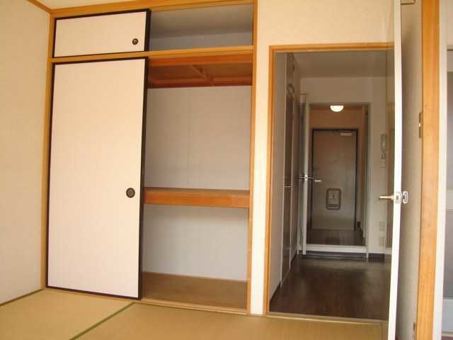 エクセレンス東野の内装|室内