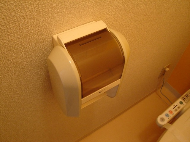 ファミール東野のトイレ|ペーパーホルダー