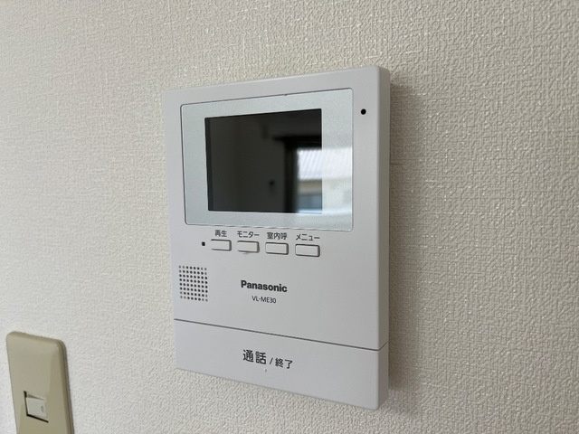 ユースパレス土井のセキュリティ|カメラ付インターホン