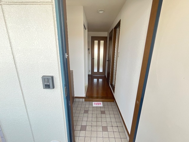 ユースパレス土井の玄関|玄関