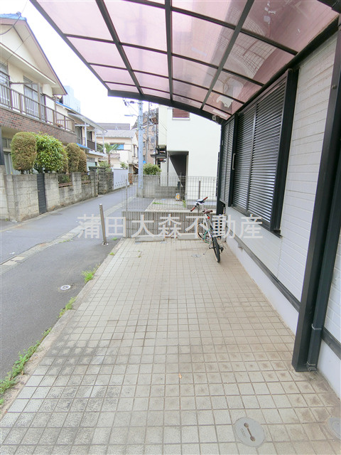 西蒲田2丁目戸建の駐車場