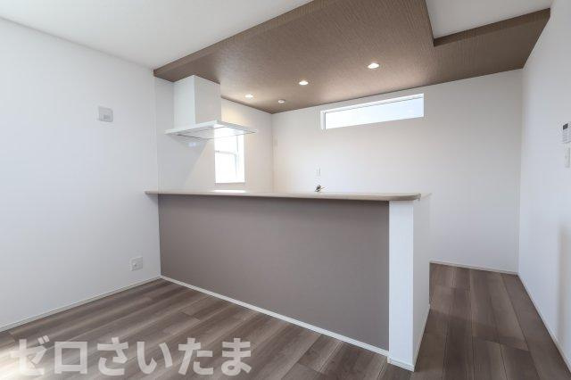《仲介手数料無料》富士見市羽沢１丁目28-28第新築一戸建てファーストタウンのキッチン
