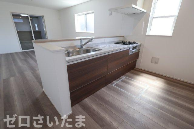 《仲介手数料無料》富士見市羽沢１丁目28-28第新築一戸建てファーストタウンのキッチン