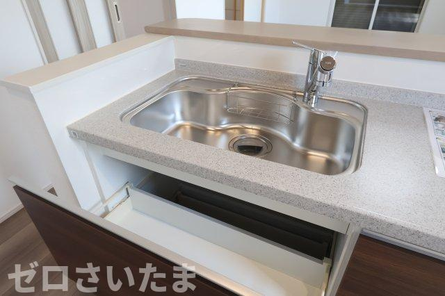 《仲介手数料無料》富士見市羽沢１丁目28-28第新築一戸建てファーストタウンのキッチン