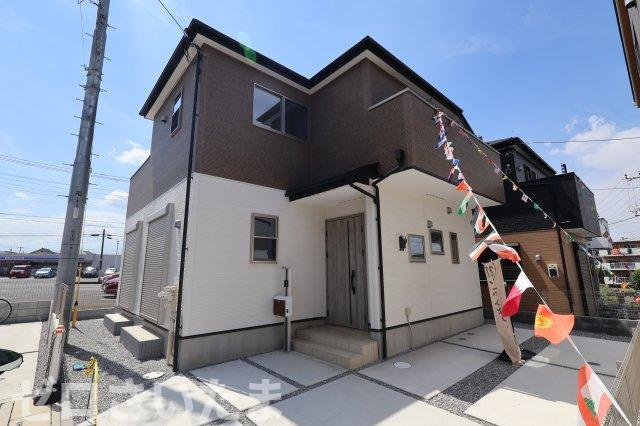 《仲介手数料無料》富士見市羽沢１丁目28-28第新築一戸建てファーストタウンの外観パース|通り抜けできない道路(私道)に面しています。