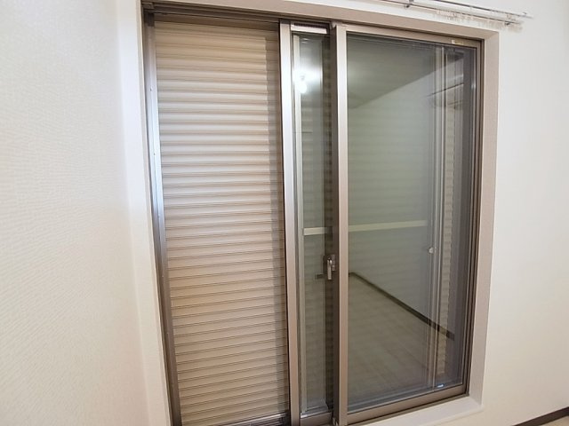 リッチライフ松本ＳＴのその他|防犯シャッター雨戸付き