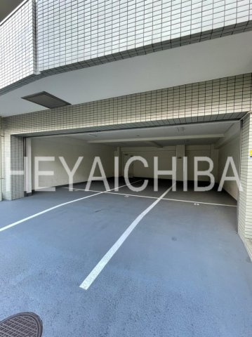 ベルザ桜木の駐車場