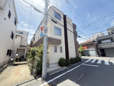 【エントランス】 | シャーメゾン東坂下