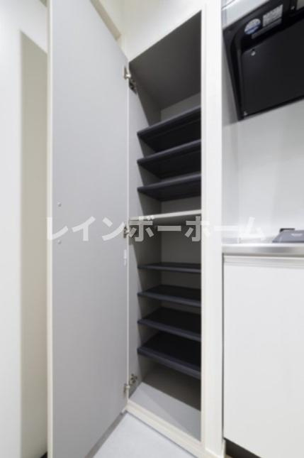 Oikos蕨の玄関