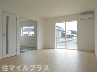 【居間・リビング】 | 矢吹町一本木新築一戸建て7棟 | おしゃれな居間です