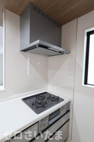《仲介手数料無料》富士見市羽沢１丁目15-2新築一戸建てグラファーレのキッチン