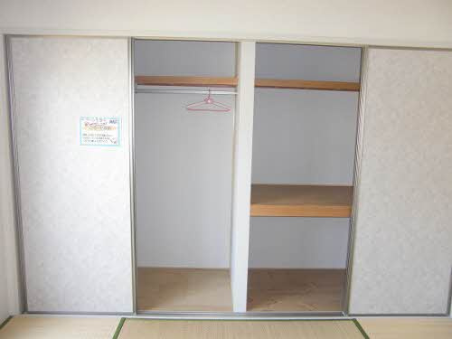 シャーメゾン西岐波A棟の収納