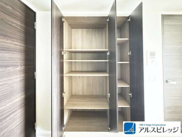 プラウド浦和仲町マークスの収納|LDK収納