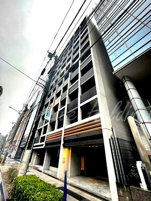 横浜市西区楠町の賃貸マンションの外観