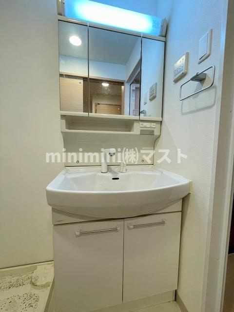 イグレック南本町の洗面所