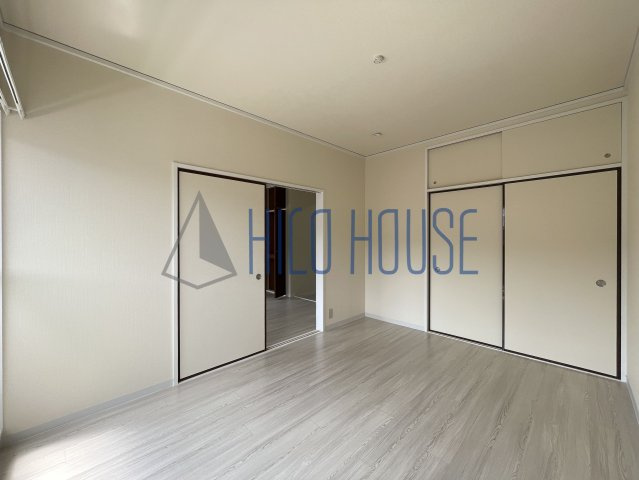 シャトーヒルマの寝室