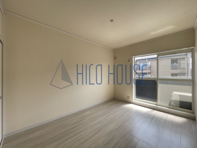 シャトーヒルマの居間・リビング