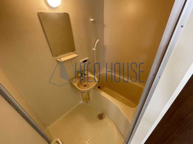 シャトーヒルマの浴室