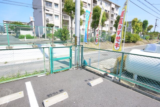 東九条大西モータープール