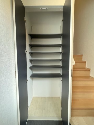 ヘリコニアの玄関|★シューズボックス★
