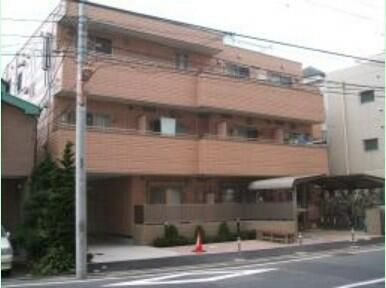アルフリーベの外観