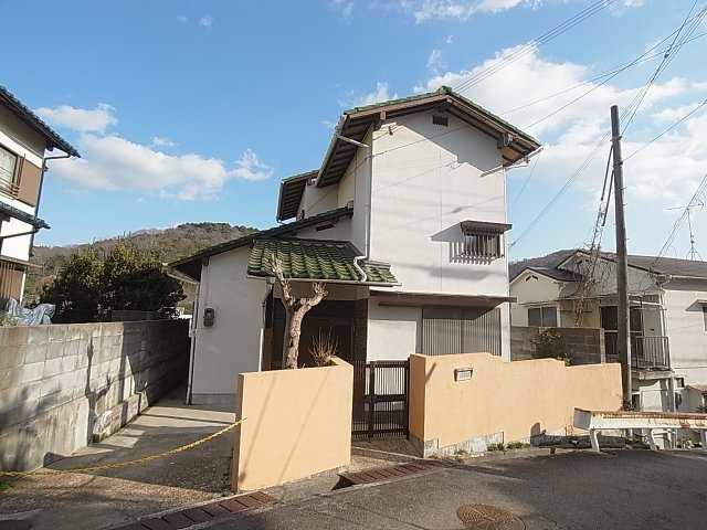 神戸市北区鈴蘭台南町７丁目の一戸建て