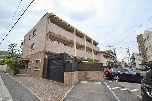 TAKASU Hillsの外観