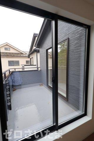 《仲介手数料無料》富士見市羽沢３丁目3-13新築一戸建てグラファーレのバルコニー