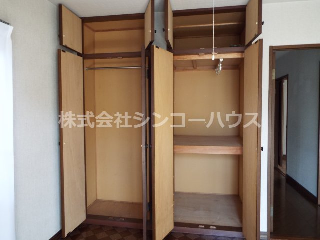 【収納】 | 久喜市栗原一丁目　中古戸建 | 収納スペースに荷物を仕舞ってお部屋をスッキリ使えます。