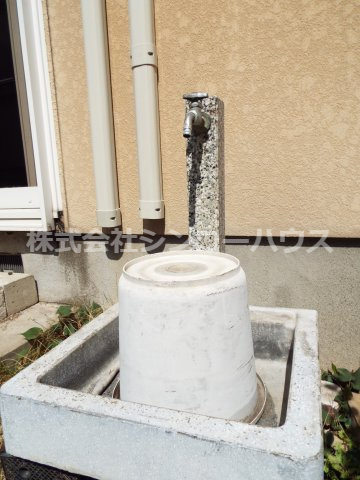 【その他】 | 久喜市栗原一丁目　中古戸建 | 外水栓。