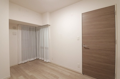 リバーガーデン福島 木漏れ日の丘 AB棟の洋室