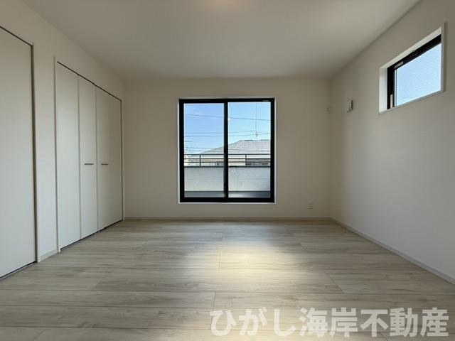 平塚市袖ヶ浜　新築戸建　全３棟の洋室|8.5帖　洋室